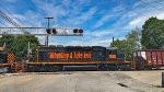 WE 7009 leads the shove into Rock Cut Siding.